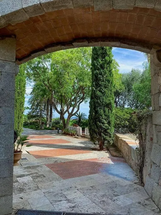 Castillo De Meng The Castle Experience Villa Cabrils Spain